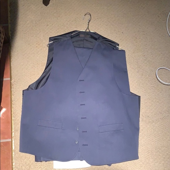 Vest/Jacket/Pants - Picture 3 of 5